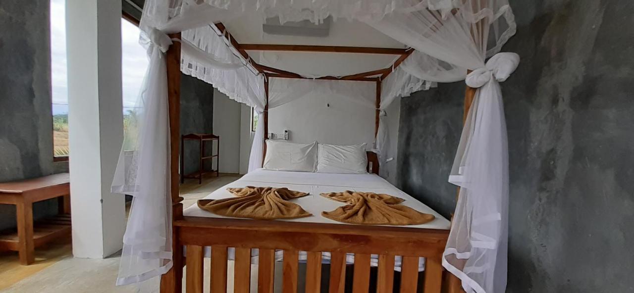 Nelu Resort シギリヤ エクステリア 写真
